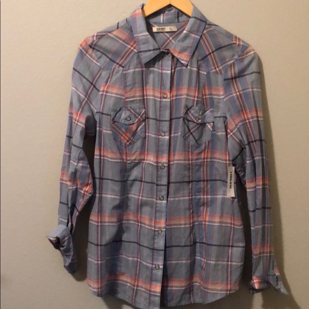 Women’s Plaid Button-Down Shirt